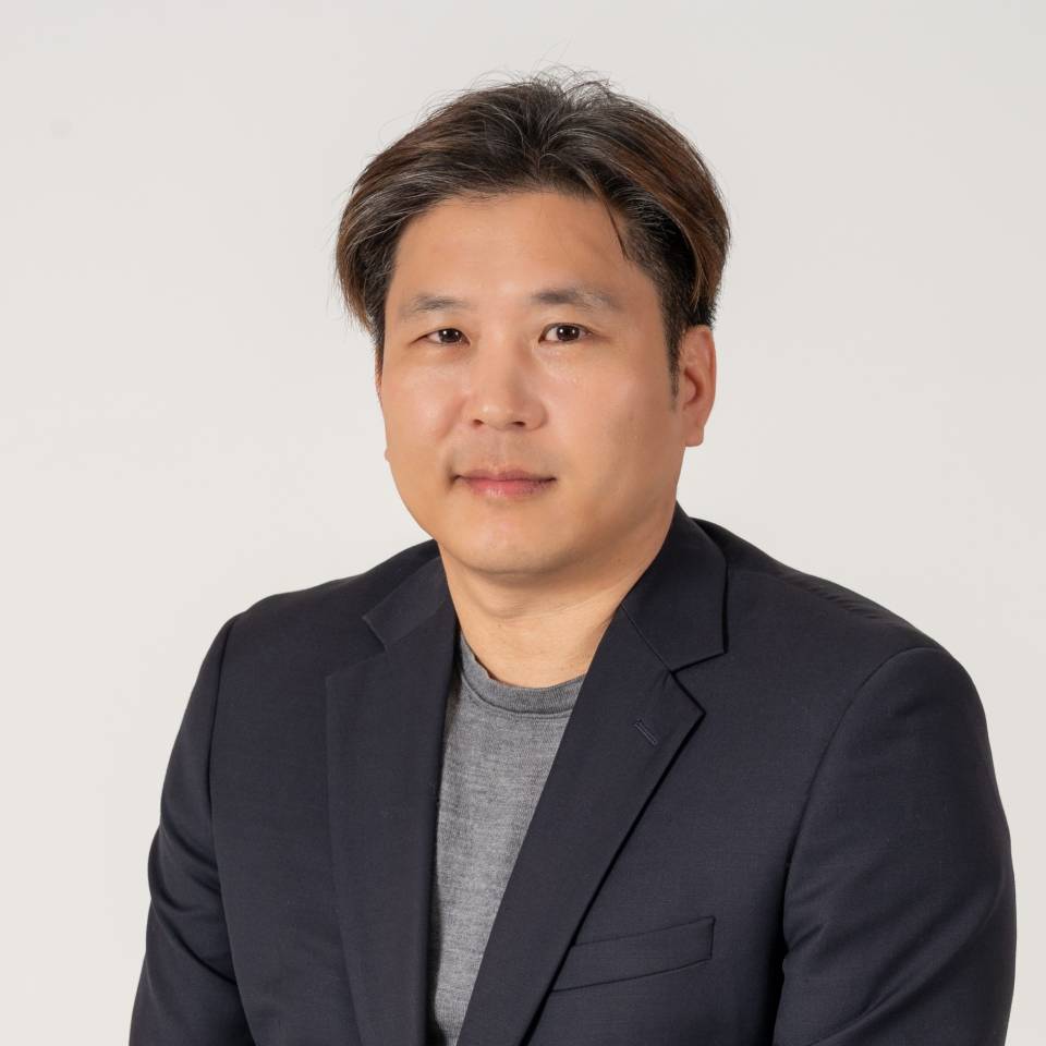 Joon Lee